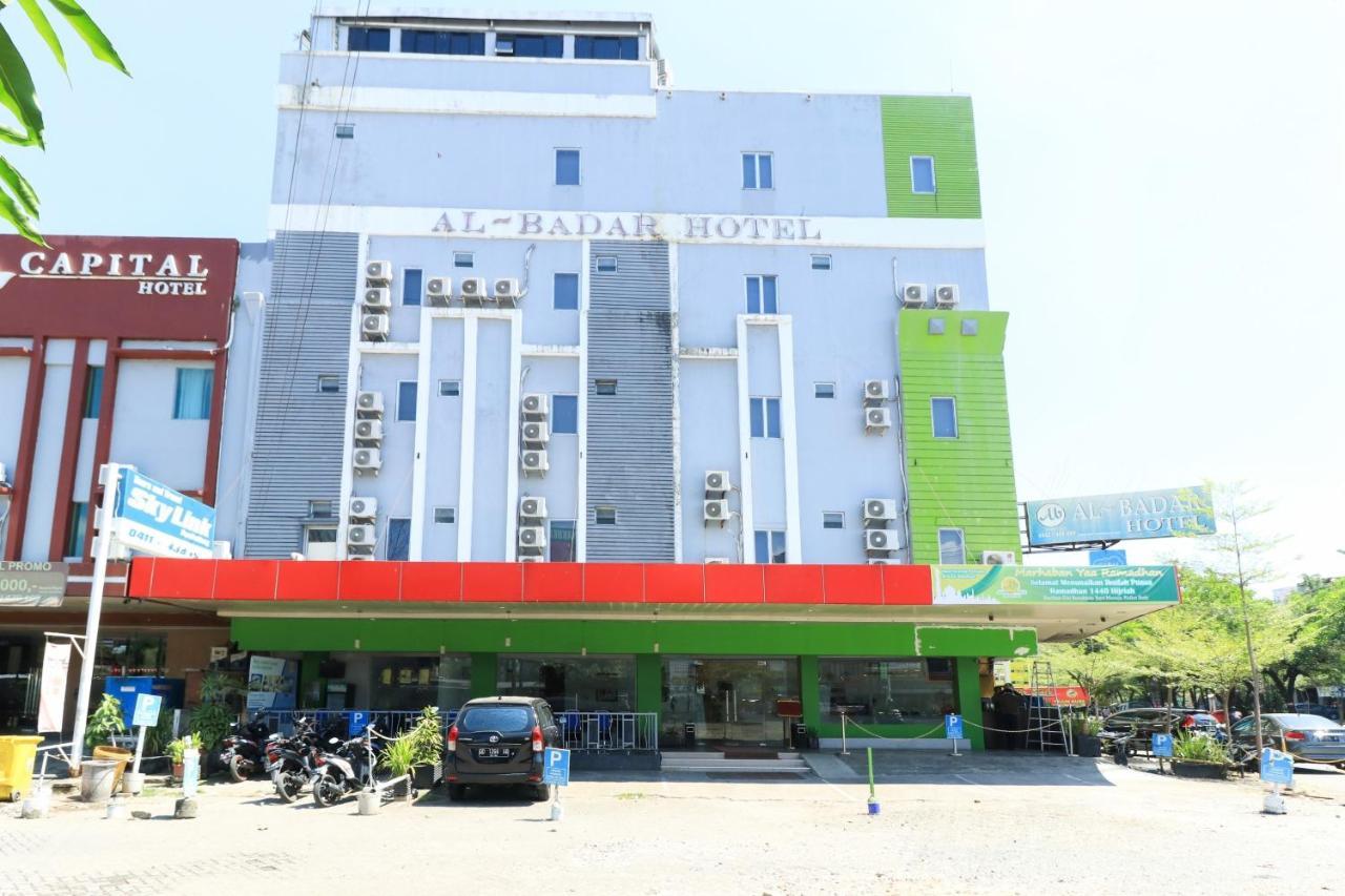 Al-Badar Hotel Syariah Macasar Exterior foto