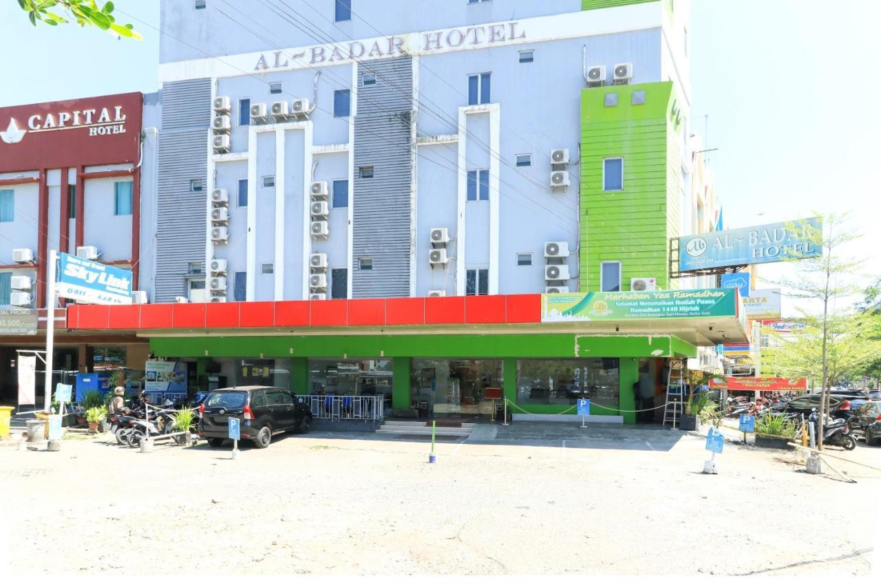 Al-Badar Hotel Syariah Macasar Exterior foto