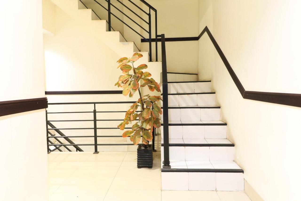 Al-Badar Hotel Syariah Macasar Exterior foto
