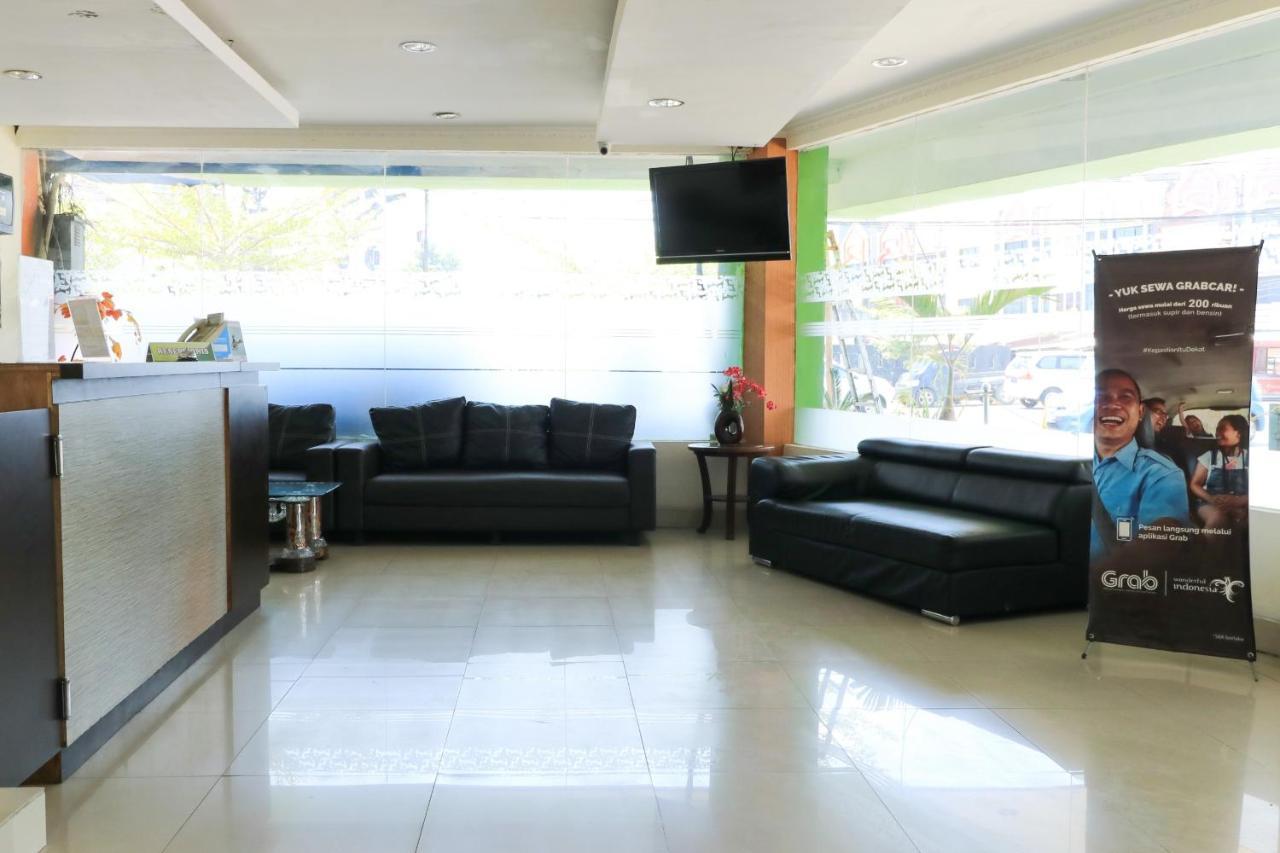 Al-Badar Hotel Syariah Macasar Exterior foto