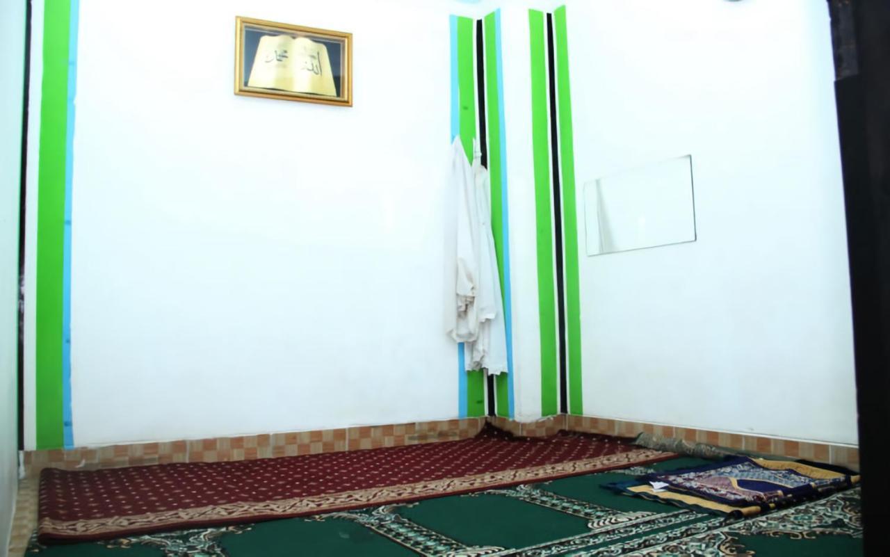 Al-Badar Hotel Syariah Macasar Exterior foto