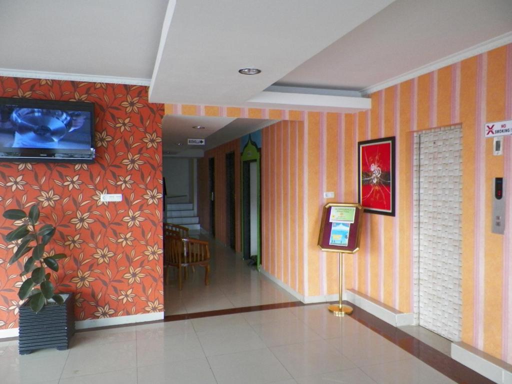 Al-Badar Hotel Syariah Macasar Exterior foto